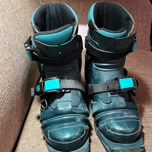 Scarpa telemark ski boots